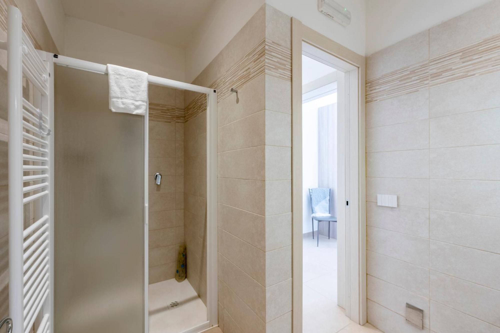La Suite 2 Ondina Viareggio 200M From Sea - Happy Rentals Eksteriør bilde